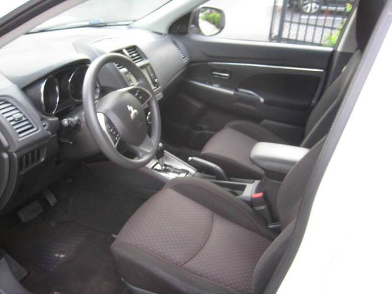 2018 Mitsubishi Outlander Sport LE