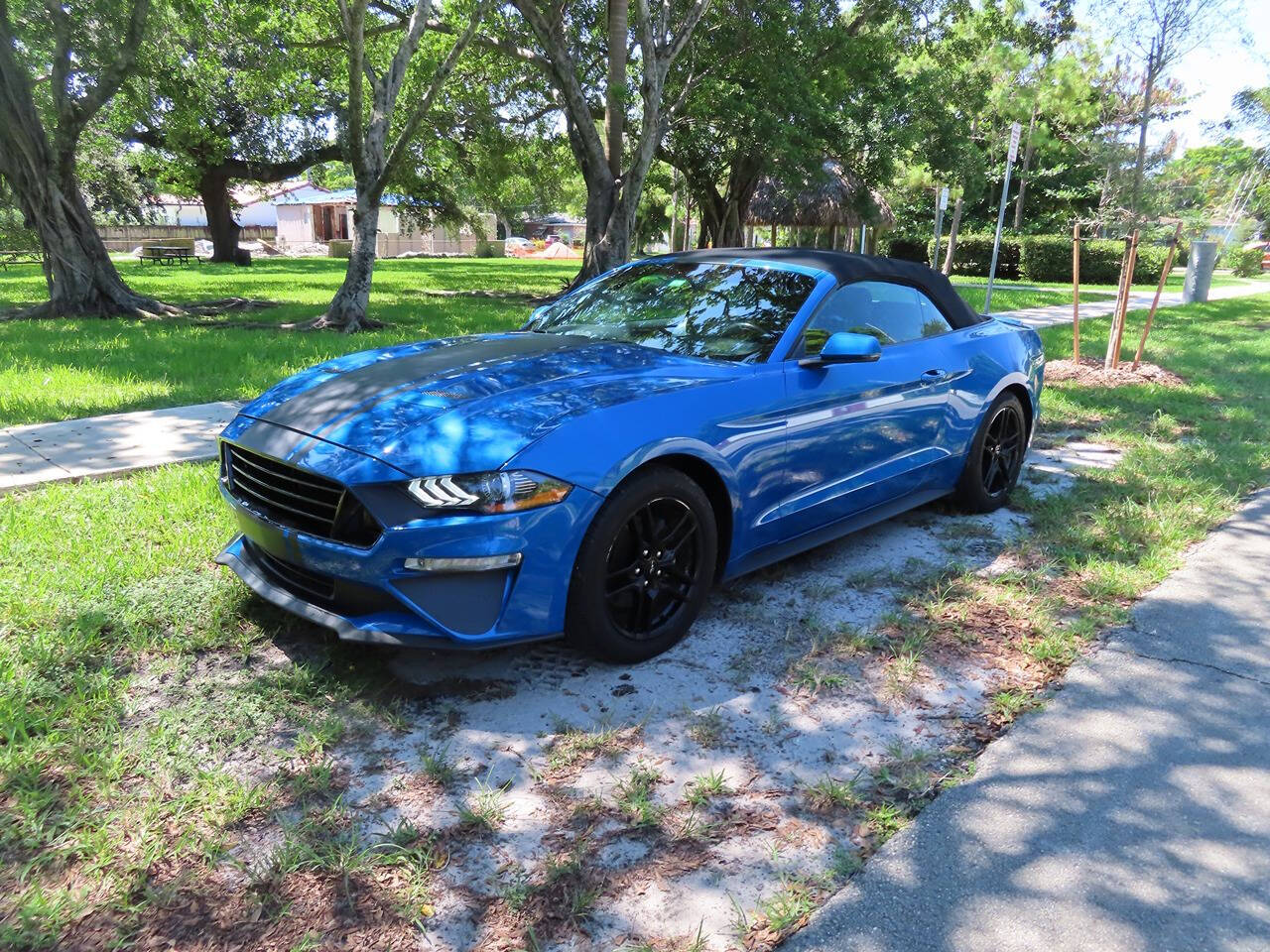 2020 Ford Mustang for sale at Supreme Auto Vendors LLC in Davie, FL