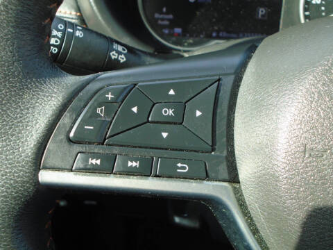 2019 Nissan Kicks SR