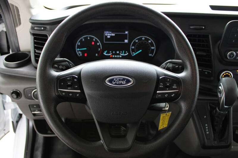 2024 Ford Transit 250