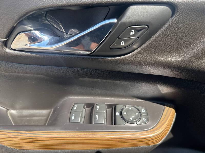 2019 GMC Acadia SLE-2