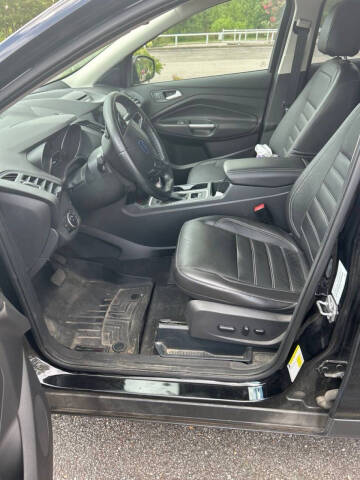 2017 Ford Escape Titanium