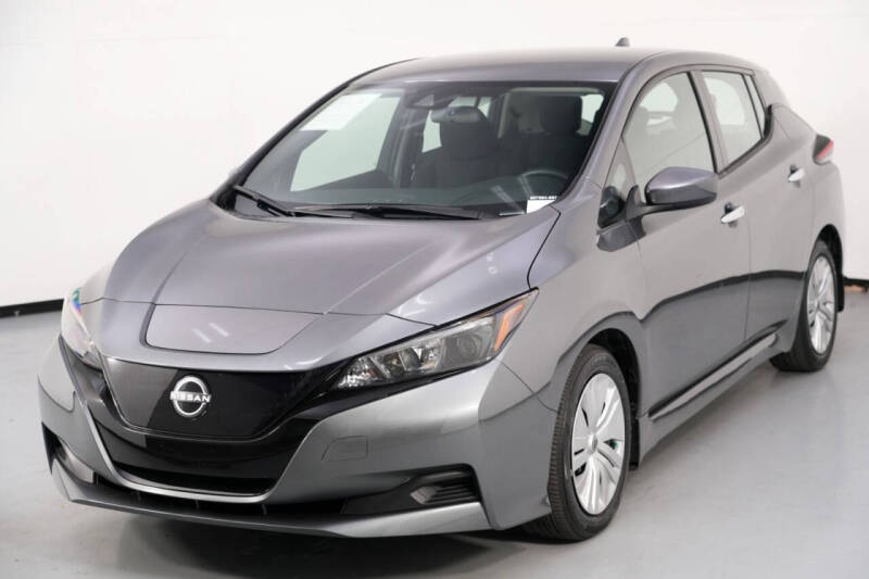 2025 Nissan LEAF S