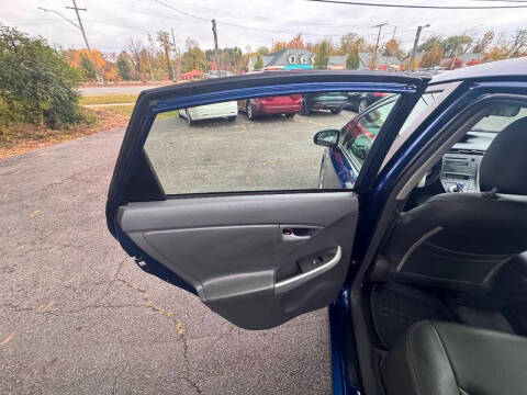 2011 Toyota Prius Three