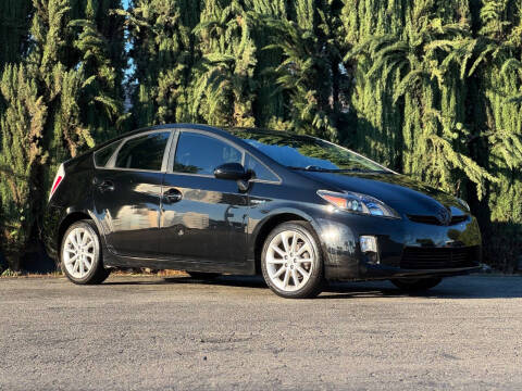 2011 Toyota Prius Two