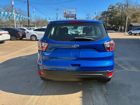 2017 Ford Escape S
