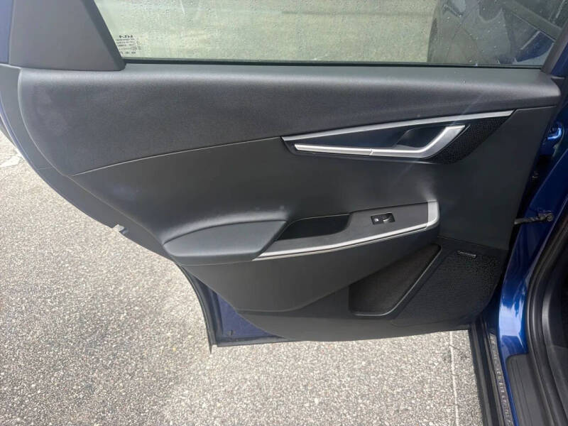 2023 Kia EV6 Wind