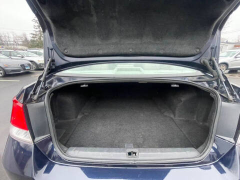 2013 Subaru Legacy 2.5i