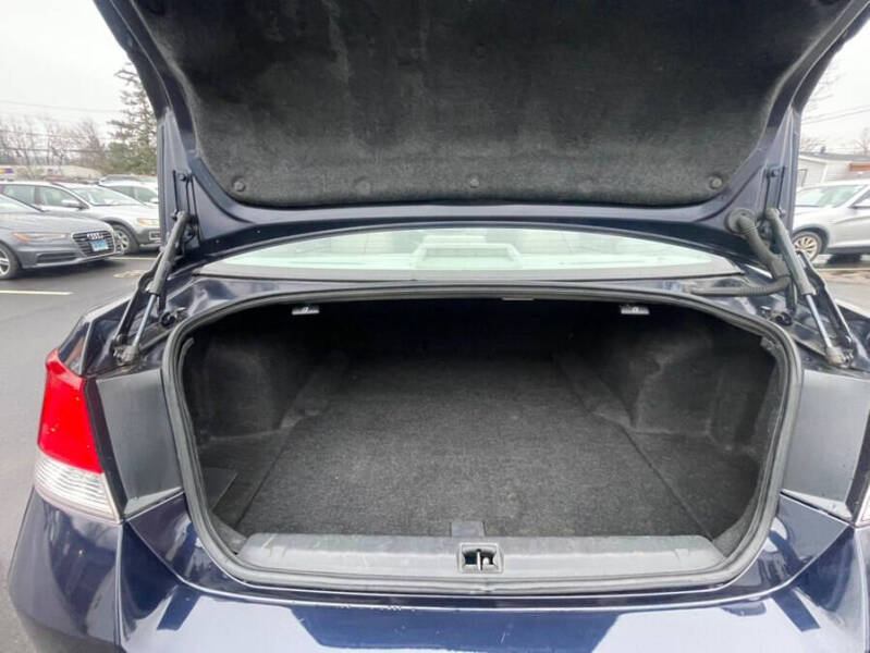 2013 Subaru Legacy 2.5i