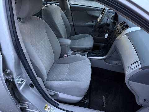 2009 Toyota Corolla LE