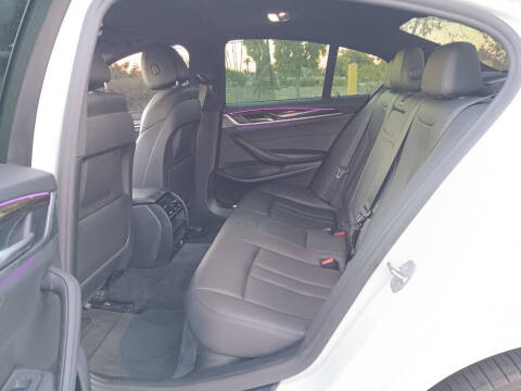 2018 BMW 5 Series 530i