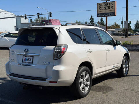 2014 Toyota RAV4 EV