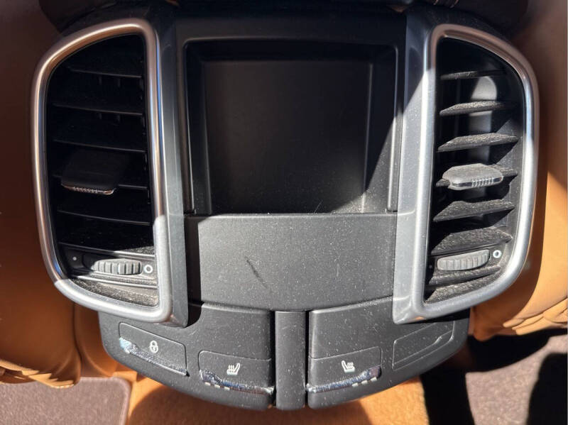 2012 Porsche Cayenne S