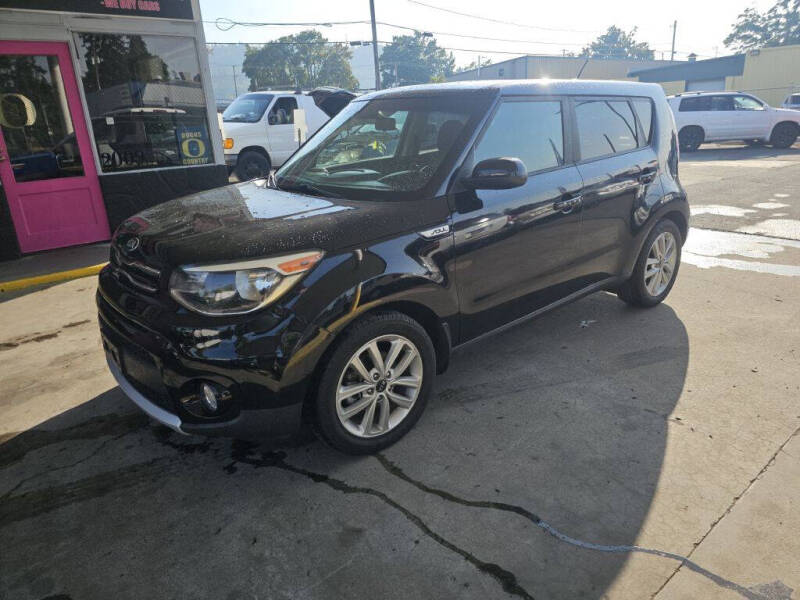 2018 Kia Soul +