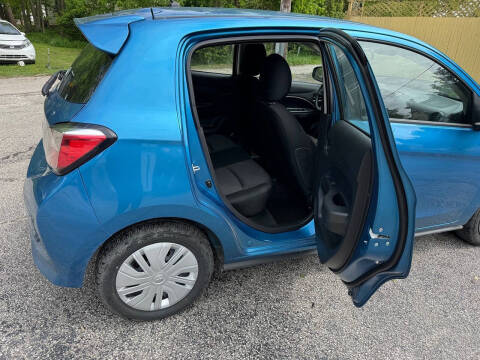 2024 Mitsubishi Mirage ES
