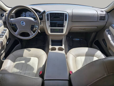 2004 Mercury Mountaineer Premier