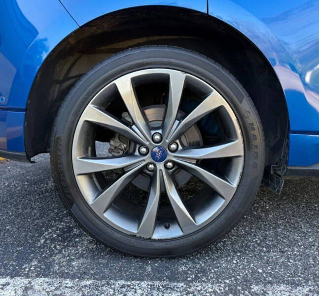 2018 Ford Edge Sport