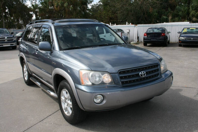 2001 Toyota Highlander for sale at Mike's Trucks & Cars in Port Orange FL