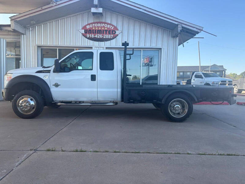 2011 Ford F-550's photo