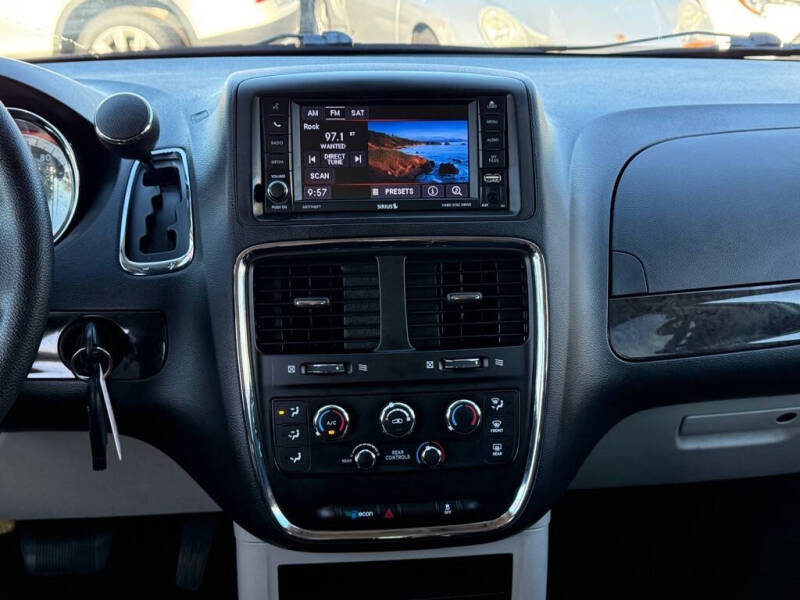 2019 Dodge Grand Caravan SE