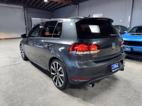 2014 Volkswagen GTI Wolfsburg Edition PZEV
