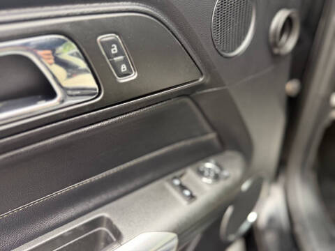 2017 Ford Mustang EcoBoost Premium