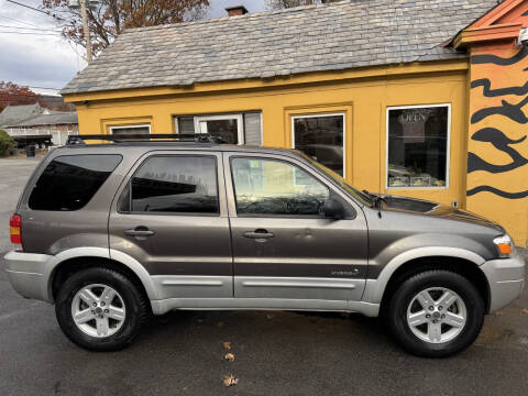 2005 Ford Escape HEV