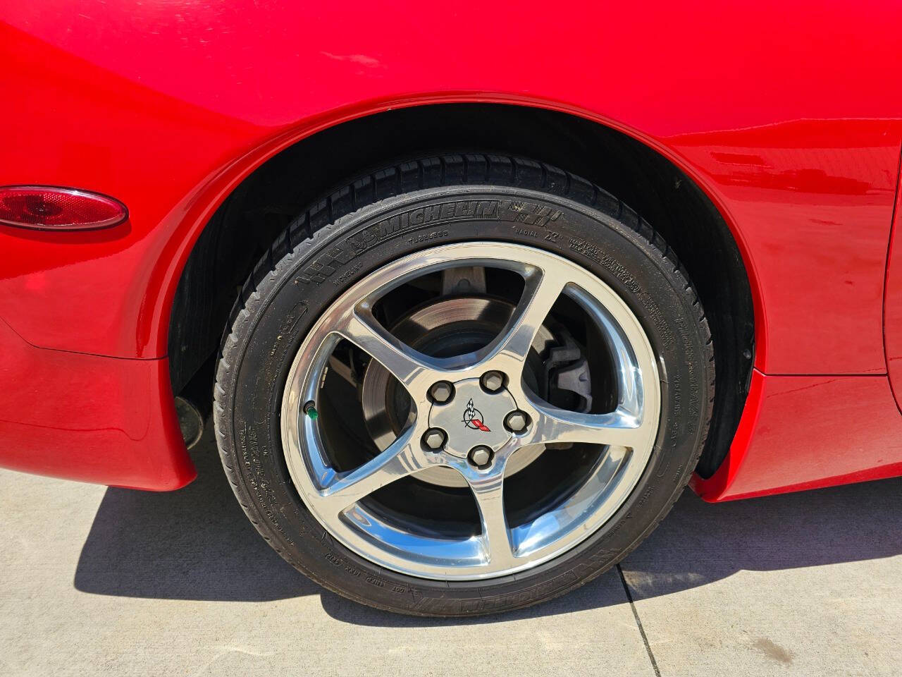 2001 Chevrolet Corvette 39