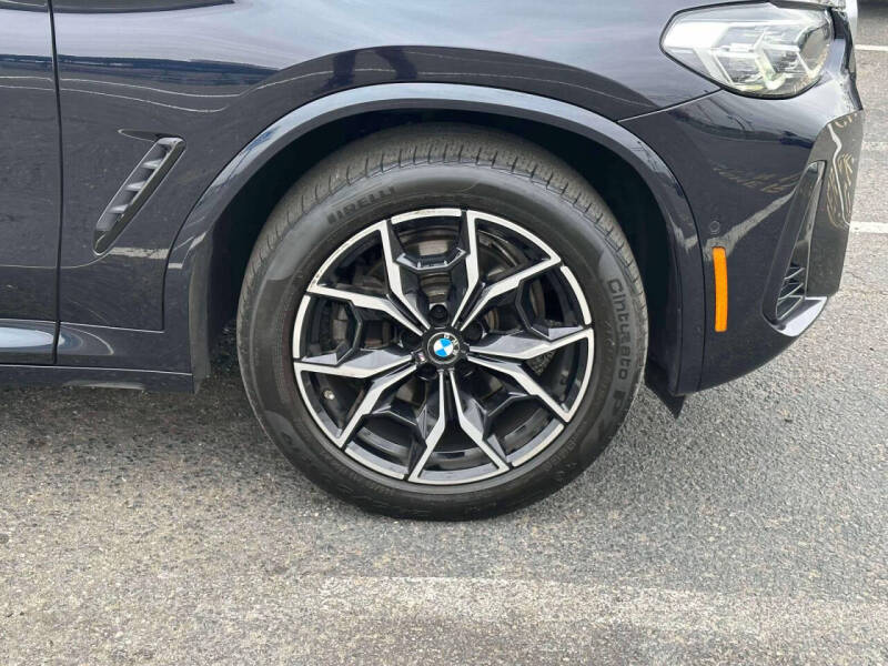 2023 BMW X4 xDrive30i