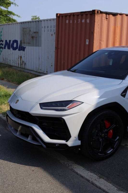 2019 Lamborghini Urus