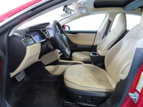 2013 Tesla Model S Performance