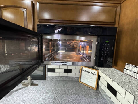 2012 Newmar Dutchstar 4354 ,  450hp, King Bed