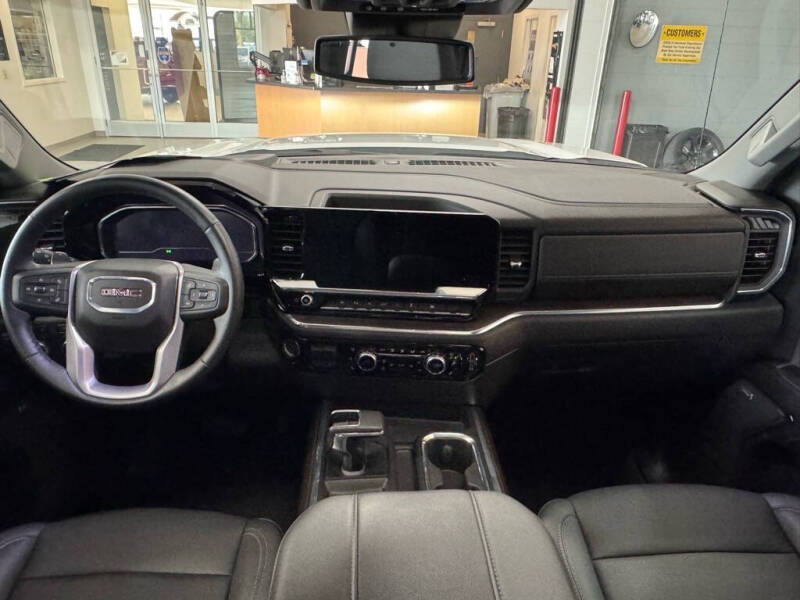 2024 GMC Sierra 1500