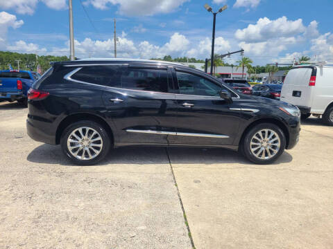 2020 Buick Enclave Essence