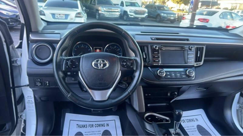 2016 Toyota RAV4 XLE