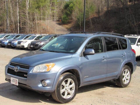2009 Toyota RAV4 for sale at CROSS COUNTRY MOTORS LLC in Nicholson PA