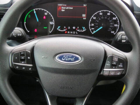 2023 Ford Maverick XL