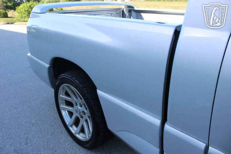 2005 Dodge Ram 1500 SRT-10