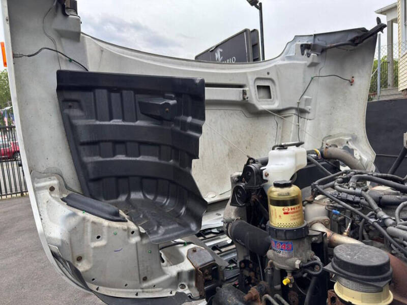 2019 Hino 338