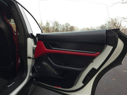 2020 Porsche Taycan Turbo