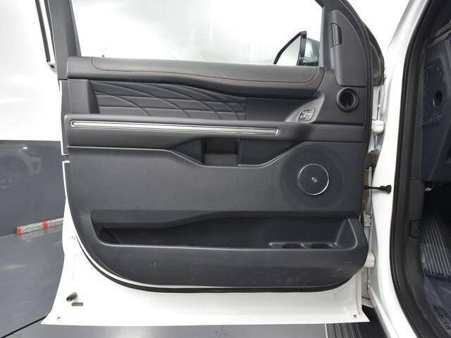 2024 Ford Expedition MAX Platinum