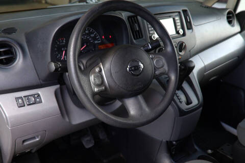 2017 Nissan NV200 SV