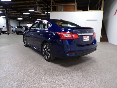 2016 Nissan Sentra SR