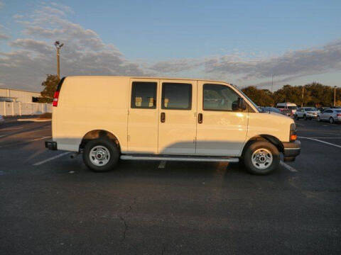 2024 GMC Savana 2500