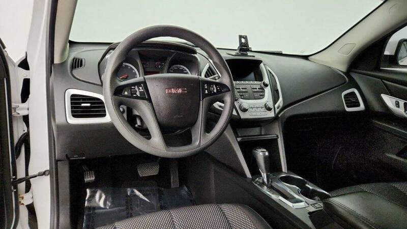 2017 GMC Terrain SLE-1