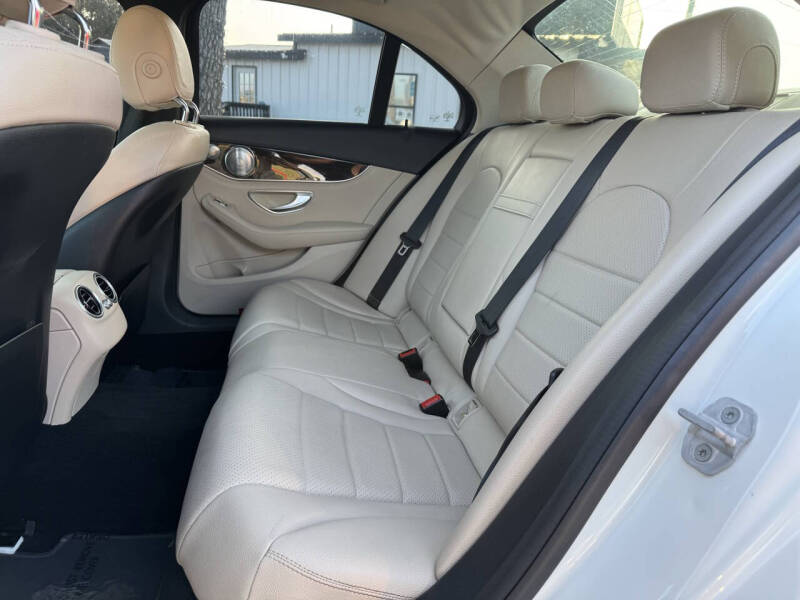 2015 Mercedes-Benz C-Class C 300