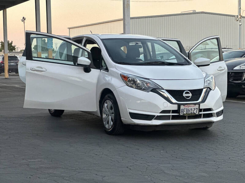2017 Nissan Versa Note SV