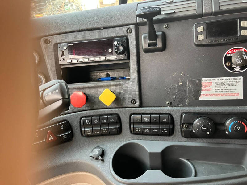 2017 Freightliner Cascadia