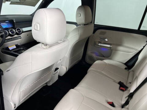 2025 Mercedes-Benz GLB GLB 250