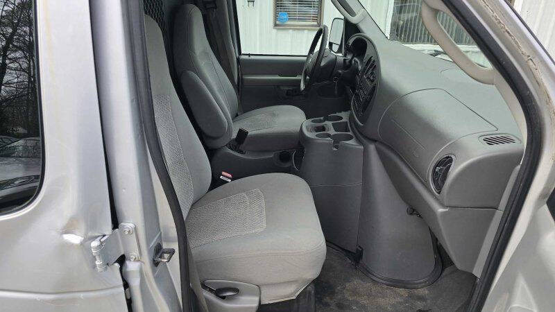 2006 Ford E-Series E-150